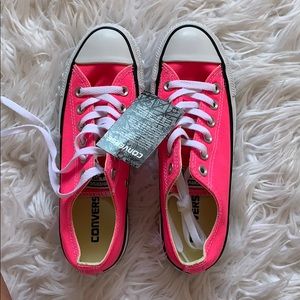 Pink converse